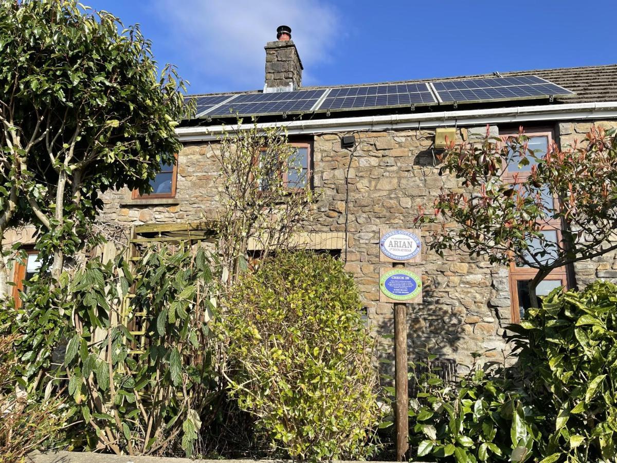 Tunnel Cottages At Blaen-Nant-Y-Groes Farm Aberdare Room photo